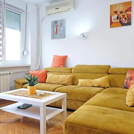 Appartement Safari Downtown *